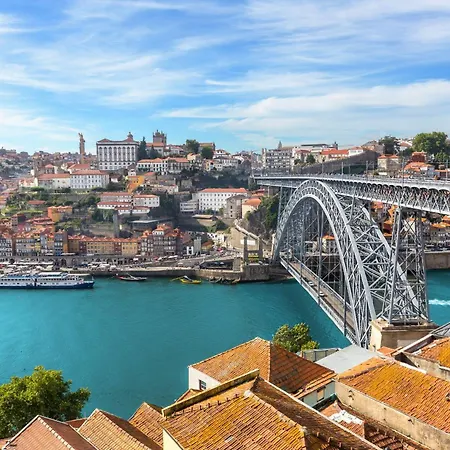 Sal D'ouro Skyline & Sea Views